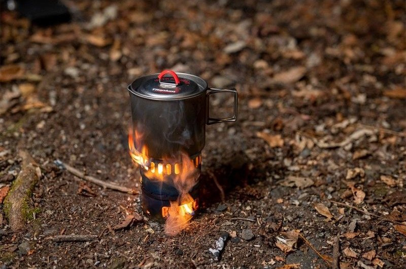 Amazon.com: Evernew Titanium Mug Pot 500 Stove Set RED